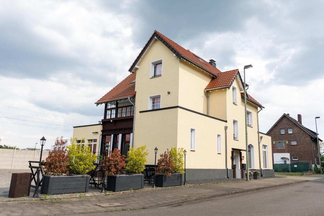 Pension Und Location Cham Meerbusch Extérieur photo