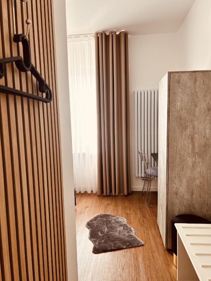 Pension Und Location Cham Meerbusch Extérieur photo