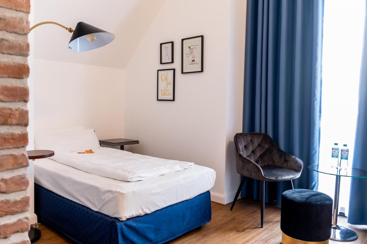 Pension Und Location Cham Meerbusch Extérieur photo